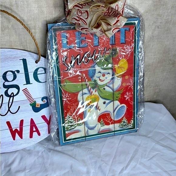 CHRISTMAS signs x2 - Picture 3 of 3